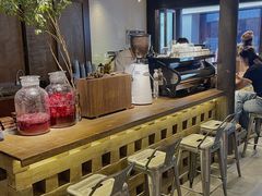 -Metal hands·铁手咖啡