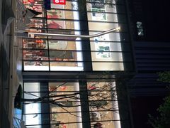 -优衣库(深圳万象天地旗舰店)