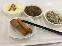 -浦东图书馆读者餐厅