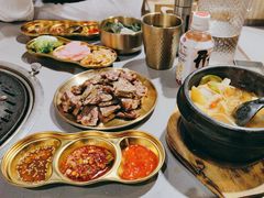 -金会长自助海鲜·烤肉(人民广场店)