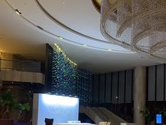 -天津梅江中心皇冠假日酒店