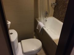 厕所-香港华美达海景酒店