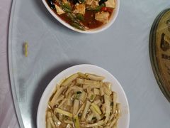 -天乐农家鱼头王(天目湖店)