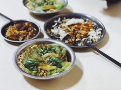 -炬龙牛肉店(新华店)