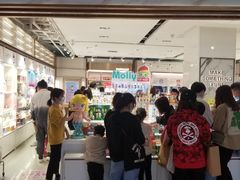 -泡泡玛特POPMART(国金街店)