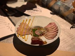 -穹六人间 people 6(岳阳路店)