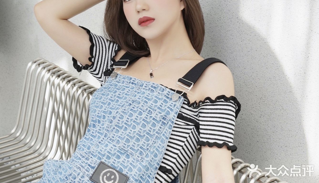 OOTD💙日杂画报风｜超显白发色
