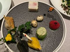鸳鸯天鹅酥-三利音·东方司宴(外滩店)