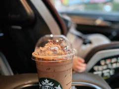 熔岩黑巧摩卡星冰乐-星巴克臻选(广州沙面店)
