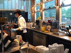 -星巴克(北京西大望路温特莱店)
