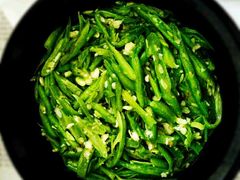 -鸿亨泰杂鱼馆(港馨家园店)