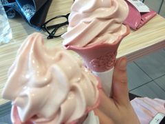 草莓味花筒-肯德基(学院路店)