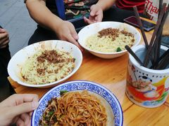 -素椒杂酱面(油篓街店)