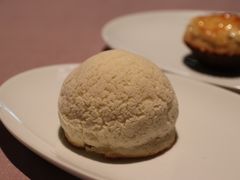 黑松露鹅肝包-新荣记(南京西路店)