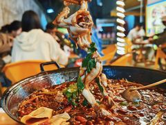 鸿顺美蛙鱼头-鸿顺老铁锅美蛙鱼府(解放碑店)