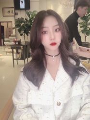 -Hello Lady发型设计