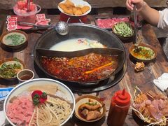 -周小明火锅(黑金冠社区店)