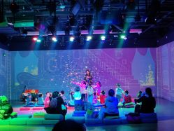 -小鸡哆哆故事屋·儿童乐园(嘉里城店)