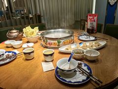 -娜仁图雅蒙古美食村(33小镇店)
