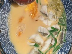 -荣家黄鱼面(前滩太古里店)