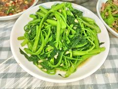 -卢六川汤肉(南方花园店)