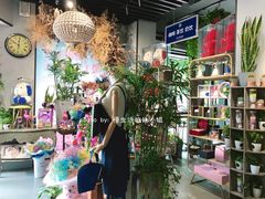 -弗劳尔花艺坊(龙涛店)