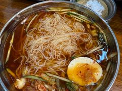 -韩风烤牛肉冷面店