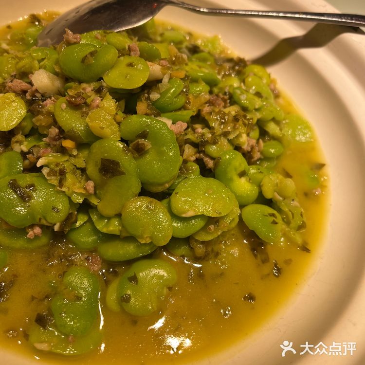 有氛围感又有好味道的湘菜餐厅，还不速度来打卡！