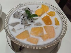 -巷子宽·酸菜鱼(迪士尼小镇店)