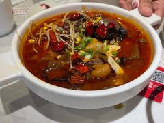 -渝是乎川渝小炒(新世界百货望京店)