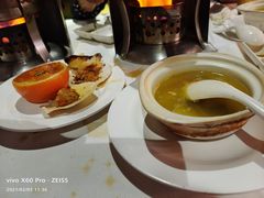 金汤花胶煨海参-五月罗马海鲜自助餐厅(陆家嘴店)