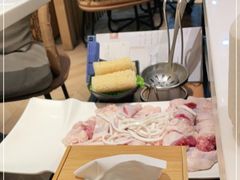 -东椰·海南椰子鸡火锅(朝阳门店)