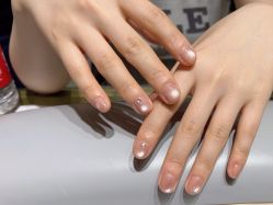 -艾珂·美甲美睫