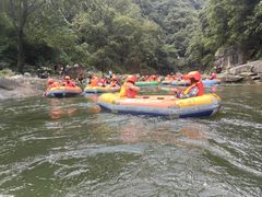 -雅鲁激流探险漂流