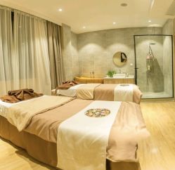 -百秀名媛纹绣美学护肤中心