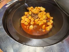 -山河屯铁锅炖·非遗东北菜(南山店)