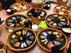 -老国贸云南传统过桥米线(滇池店)