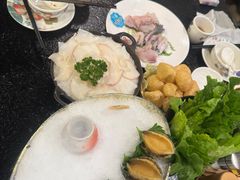 -得意咚瓜·顺德鱼生·冬瓜火锅(深圳首店)