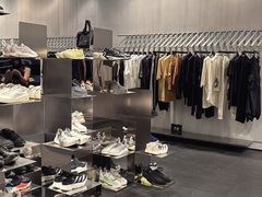 -首创奥特莱斯(西安店)