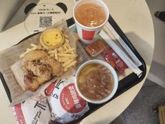 -肯德基(成都机场T2到达精选店)