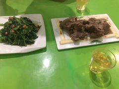 -苏莱特色牛骨滩羊手抓馆(长城东街总店)