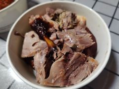 鸭骨架-恩燕北京烤鸭店(北方市场店)