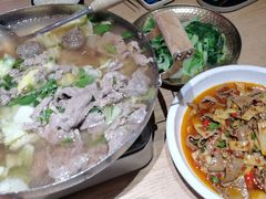 -川堂风·跷脚牛肉·乐山爆炒(宝山日月光店)