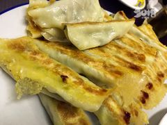 -锅贴王海鲜小馆