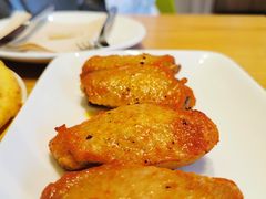 奥尔良烤翅-乐凯撒披萨(汇港购物中心店)