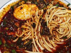 -清真·青瓷香纯汤牛肉面(酒泉路店)