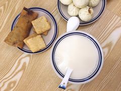 豆浆-正南齐北·老街糯米团(洪崖洞店)