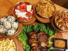 -肥肥虾庄·金牌油焖大虾(杨园滨江时代walk店)