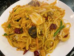 辣海鲜炒面-桃园中华料理炸酱面(燕儿岛路店)