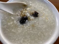 冰稀饭-鸿浩扒猪脚米线